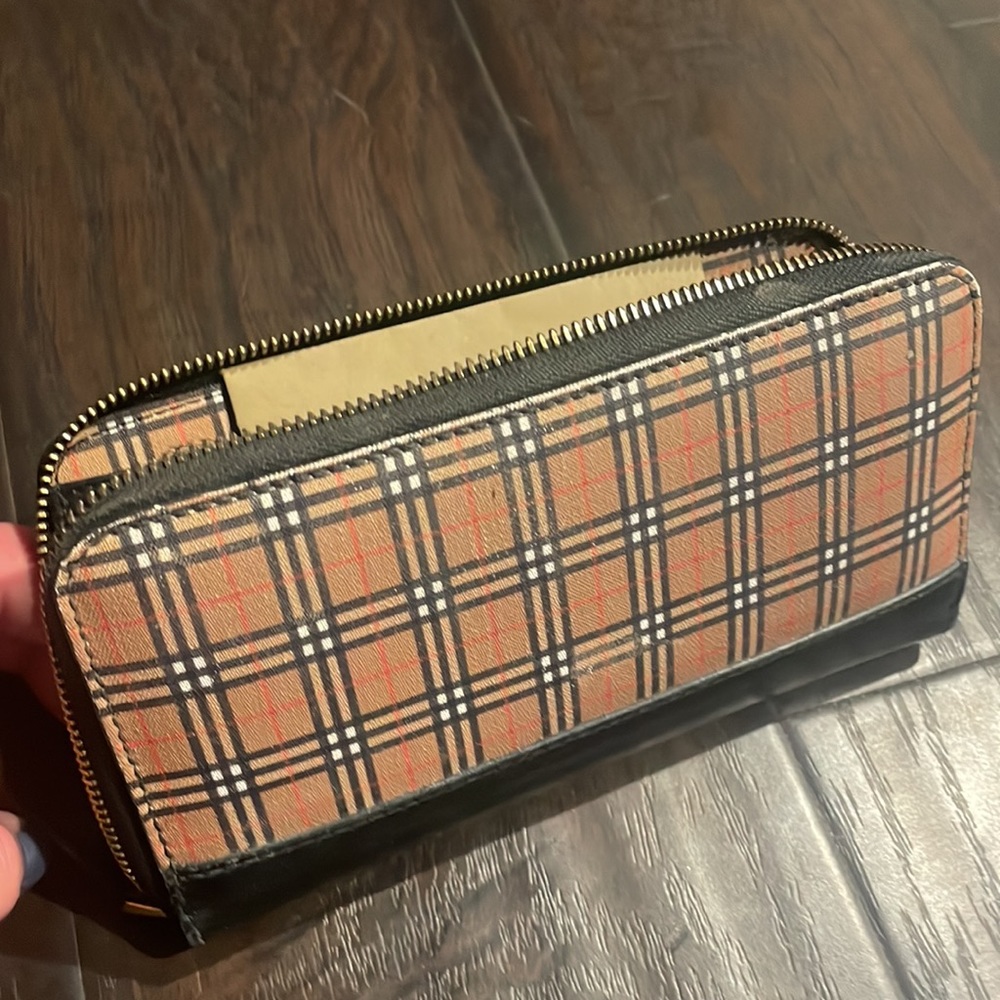Small Scale Check And Leather Ziparound Wallet- MINT CONDITION, NWOT